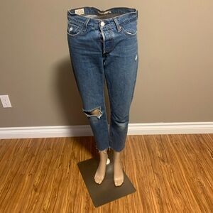Levi’s Women's Wedgie Ankle Cropped Distressed Blue Jeans Size 26